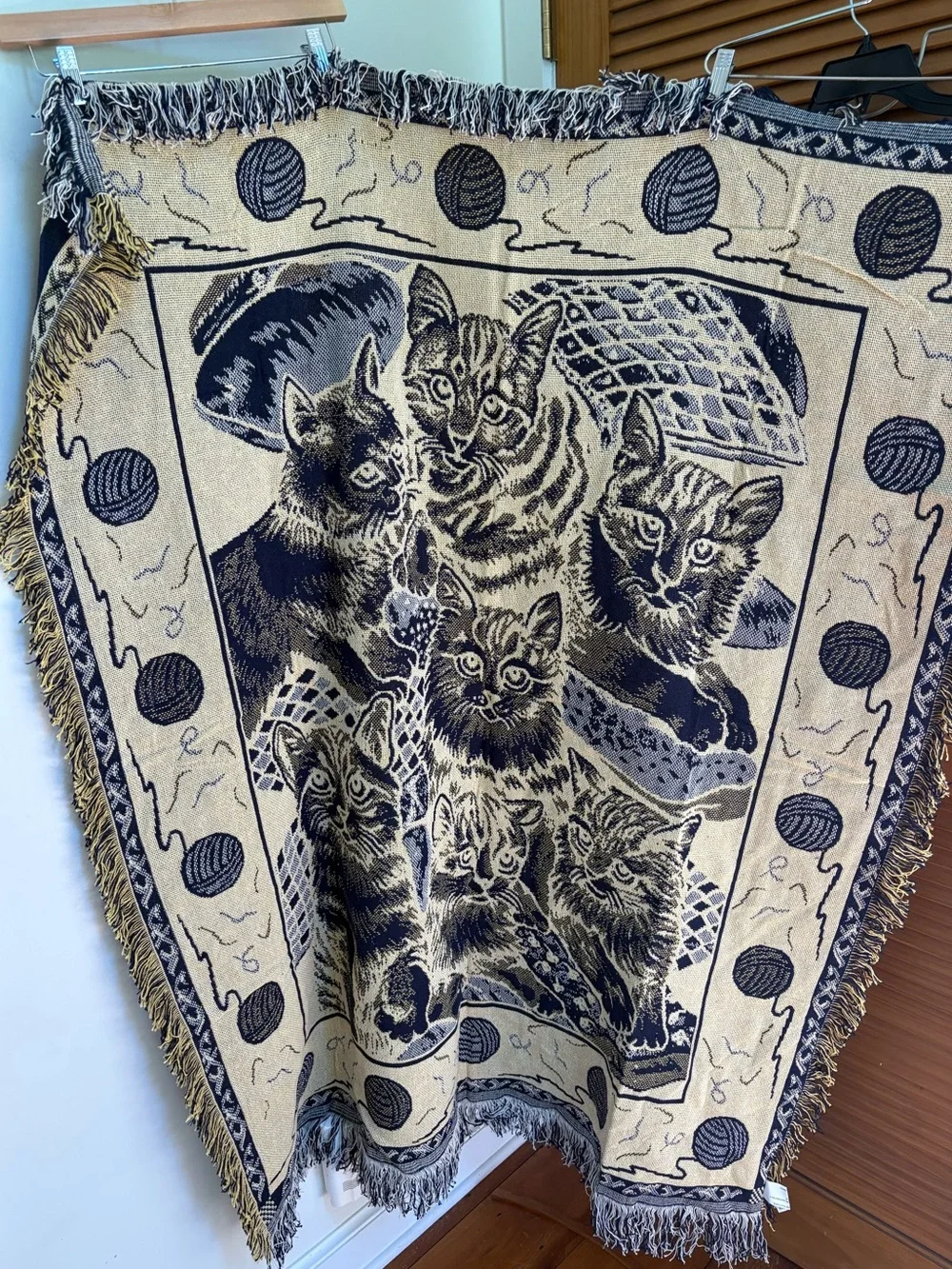 Vintage Cat Throw Blanket